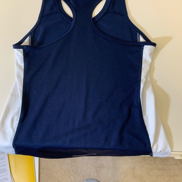 Nike Tank Top!! - Picture 4 of 4